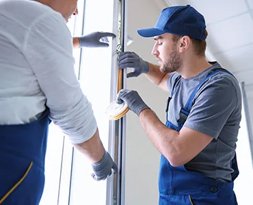 glass repair experts in Oakleaf Plantation, FL