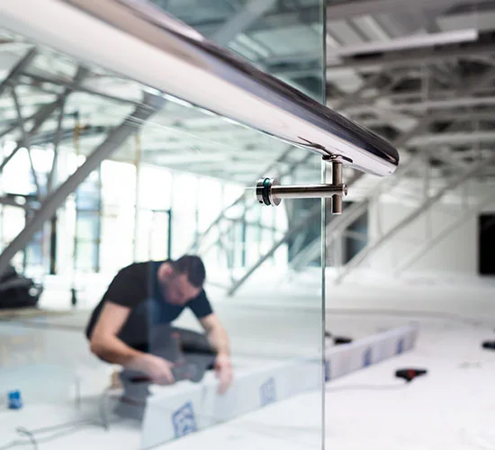 Oakleaf Plantation, FL highly skilled glass repair technicians